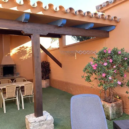 Holiday home Casa Diafana Parejas Muy Cerca De La Playa