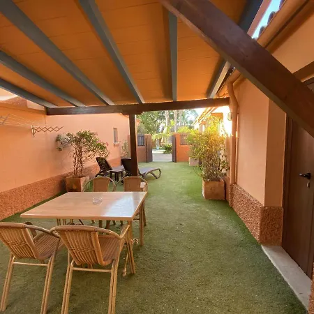 Holiday home Casa Diafana Parejas Muy Cerca De La Playa *